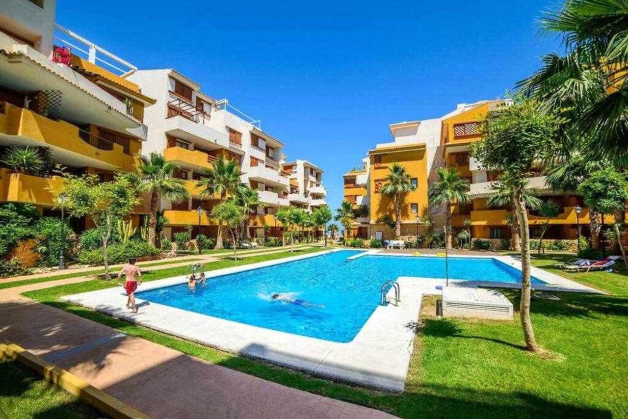 Espanhouse Elvis Apartment Torrevieja Exteriör bild