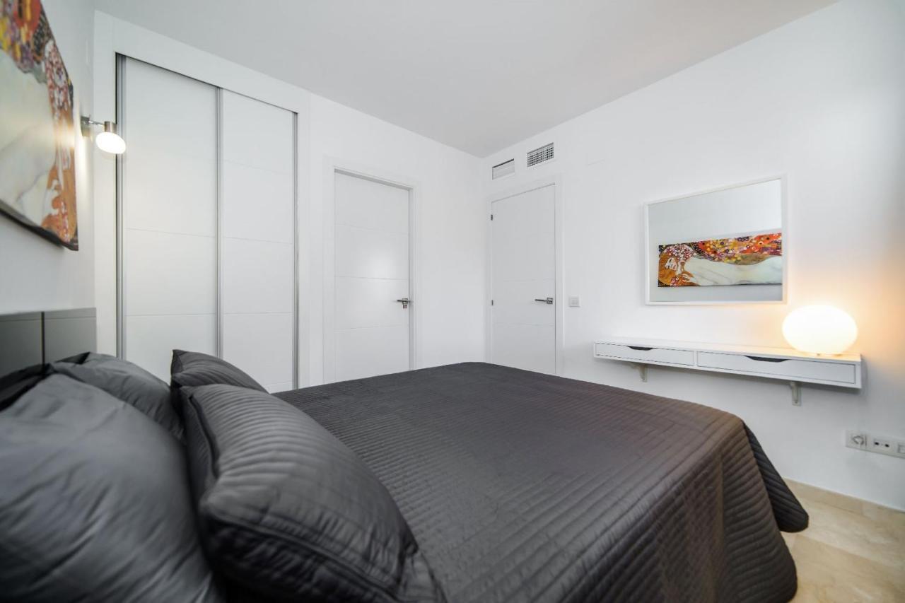 Espanhouse Elvis Apartment Torrevieja Exteriör bild